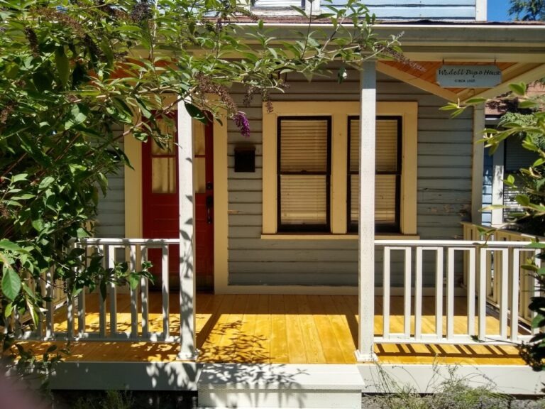 Picture-Frame-Railings-Porch