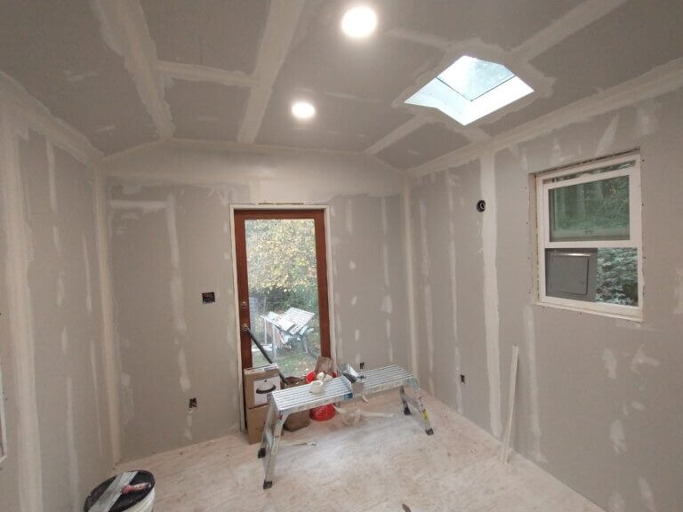 drywall-finishing-shed